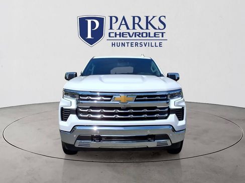Used 2025 Chevrolet Silverado 1500 LTZ w/ Z71 Off-Road Package AWD/4WD image 2