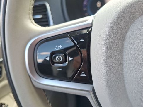 Certified 2023 Volvo XC90 B5 Plus w/ Protection Package Premier image 20