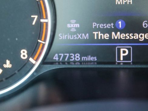 Used 2024 Nissan Altima 2.5 SV image 26