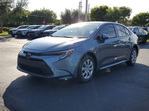 New 2026 Toyota Corolla LE image 2