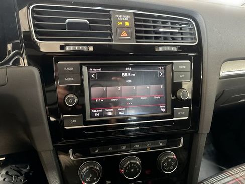 Used 2018 Volkswagen GTI S FWD image 13