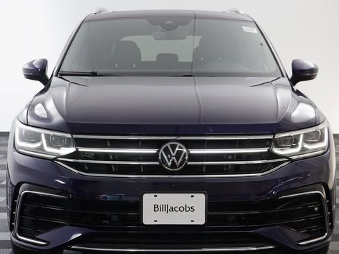 Used 2022 Volkswagen Tiguan SEL R-Line image 23