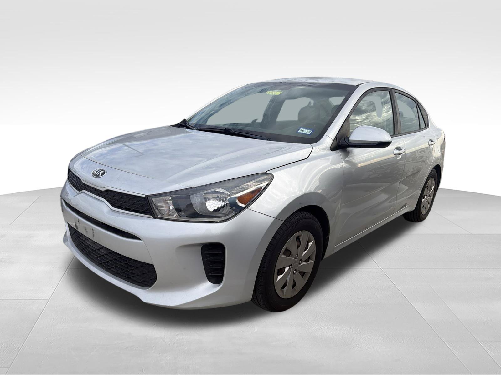 Used 2018 Kia Rio S FWD image 1