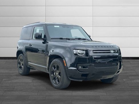 Certified 2023 Land Rover Defender 90 X-Dynamic SE AWD/4WD image 7