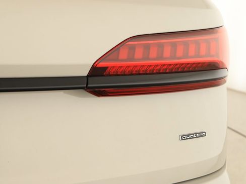 Certified 2023 Audi Q7 3.0T Prestige AWD/4WD image 33