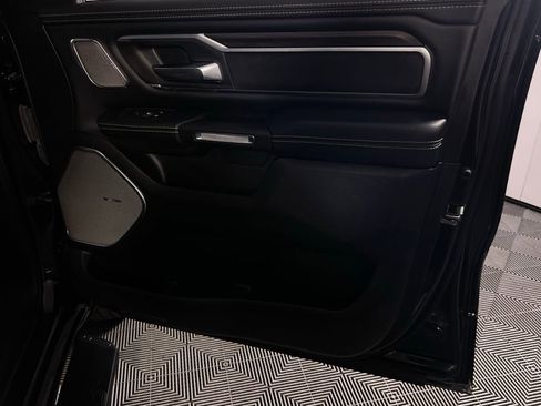 Used 2025 RAM 1500 Laramie w/ Night Edition image 23