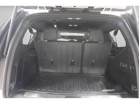 Used 2025 GMC Yukon XL Denali w/ Sun & Power Step Package AWD/4WD image 30