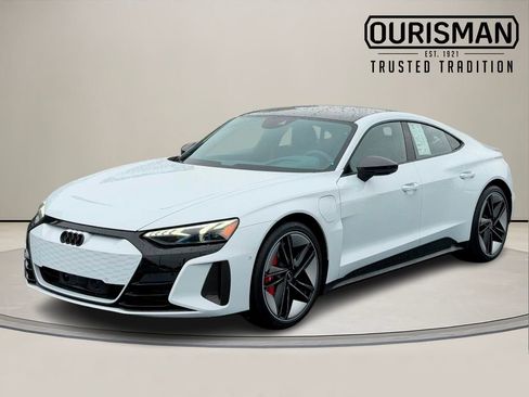 Certified 2022 Audi RS e-tron GT Base w/ Year 1 Package image 5