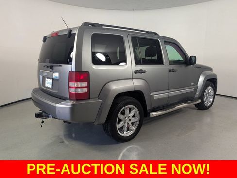 Used 2012 Jeep Liberty Sport RWD image 6