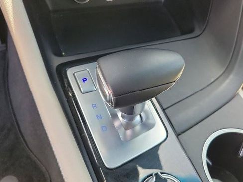 Used 2023 Genesis G70 2.0T RWD image 30