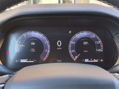 New 2025 Jeep Grand Cherokee Limited w/ Luxury Tech Group II image 28