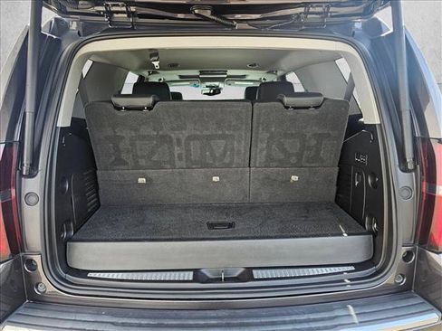 Used 2018 Chevrolet Tahoe Premier AWD/4WD image 13