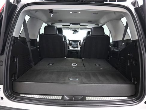 Used 2020 Cadillac Escalade Premium Luxury image 61