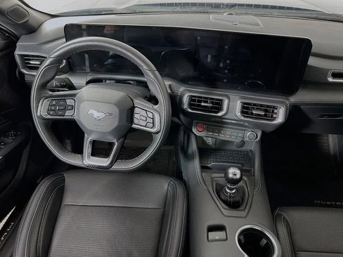 Used 2024 Ford Mustang GT Premium image 22