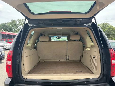 Used 2008 Chevrolet Tahoe LT w/ LT Preferred Equipment Group AWD/4WD image 10