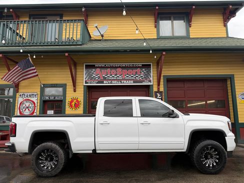 Used 2017 GMC Sierra 1500 SLT w/ All Terrain Package image 2