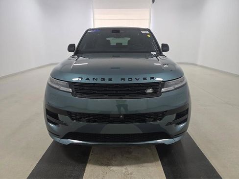 Used 2024 Land Rover Range Rover Sport Dynamic SE AWD/4WD image 2