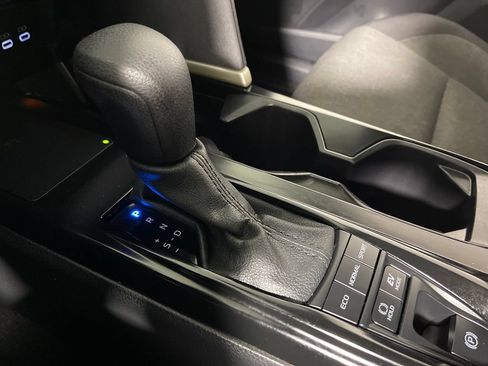 Used 2025 Toyota Camry LE FWD image 22