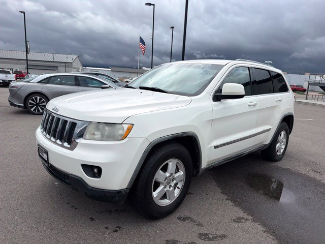 Used 2011 Jeep Grand Cherokee Laredo AWD/4WD image 3