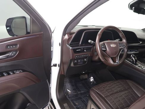 Used 2021 Cadillac Escalade ESV Sport Platinum w/ LPO, ONYX Package AWD/4WD image 58