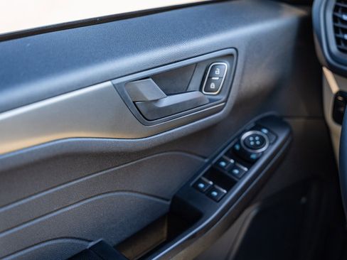 Certified 2025 Ford Escape Active image 24