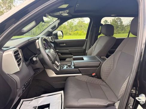 Used 2025 Toyota Sequoia SR5 AWD/4WD image 7