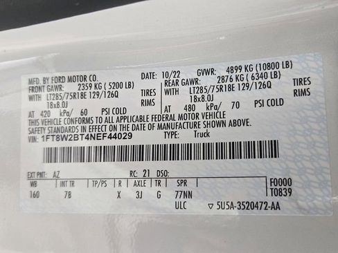 Used 2022 Ford F250 Platinum w/ Tremor Off-Road Package image 31