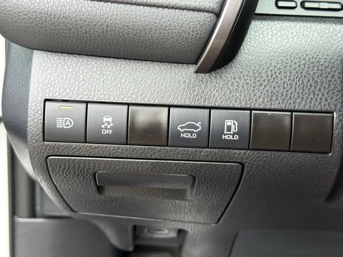 Used 2024 Toyota Camry LE FWD image 19