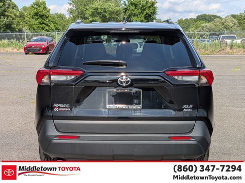 Certified 2025 Toyota RAV4 XLE AWD/4WD image 4
