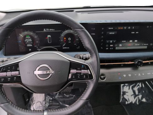 Used 2023 Nissan Ariya AWD/4WD image 15