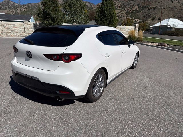 Used 2022 MAZDA MAZDA3 s FWD image 7