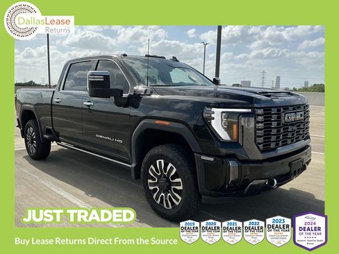Used 2024 GMC Sierra 2500 Denali Ultimate w/ Max Trailering Package AWD/4WD image 1