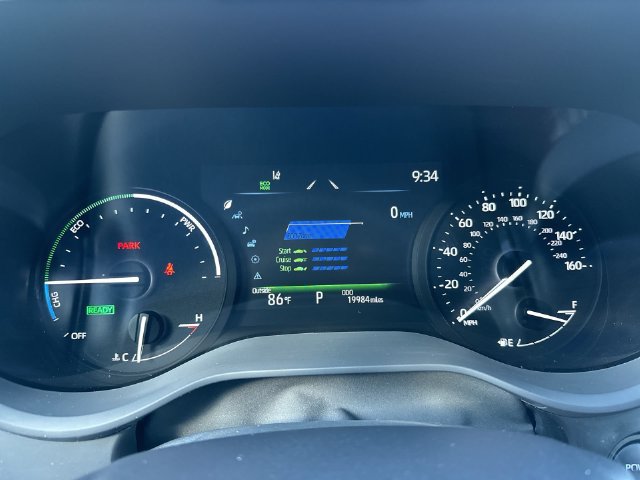 Used 2026 Toyota Sienna XLE FWD image 26