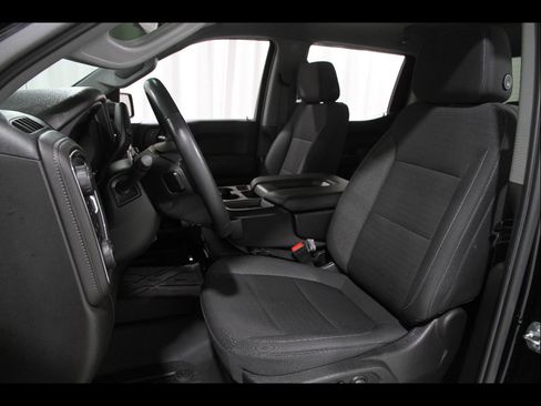 Certified 2022 Chevrolet Silverado 1500 RST w/ Redline Edition AWD/4WD image 5