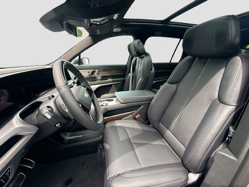 New 2026 Cadillac Vistiq Luxury image 22