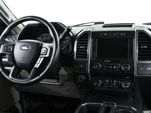 Used 2020 Ford F150 XLT w/ Equipment Group 302A Luxury AWD/4WD image 8