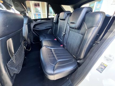 Used 2016 Mercedes-Benz GLE 350 4MATIC w/ Premium Package image 14
