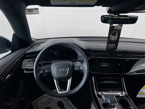 New 2026 Audi Q8 Premium Plus image 24