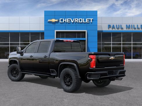 New 2026 Chevrolet Silverado 2500 ZR2 image 3