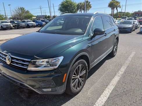 Used 2019 Volkswagen Tiguan SEL image 1