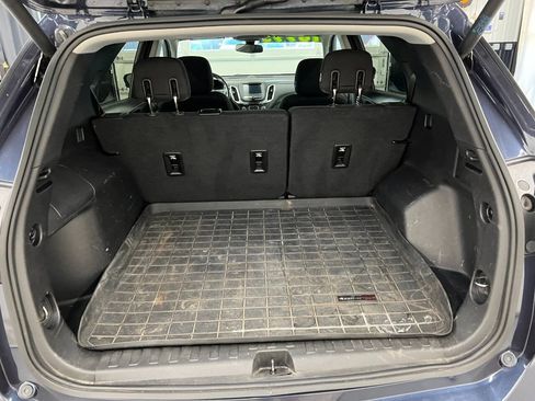 Used 2018 Chevrolet Equinox LT AWD/4WD image 12