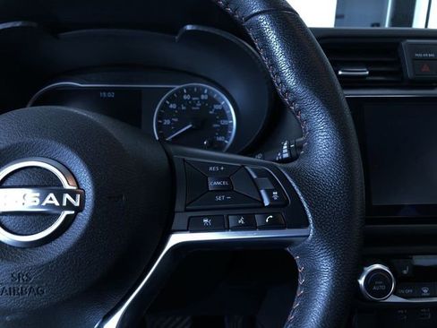 Used 2024 Nissan Versa SR image 27