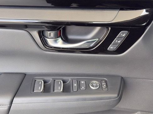 Used 2025 Honda CR-V EX-L image 30