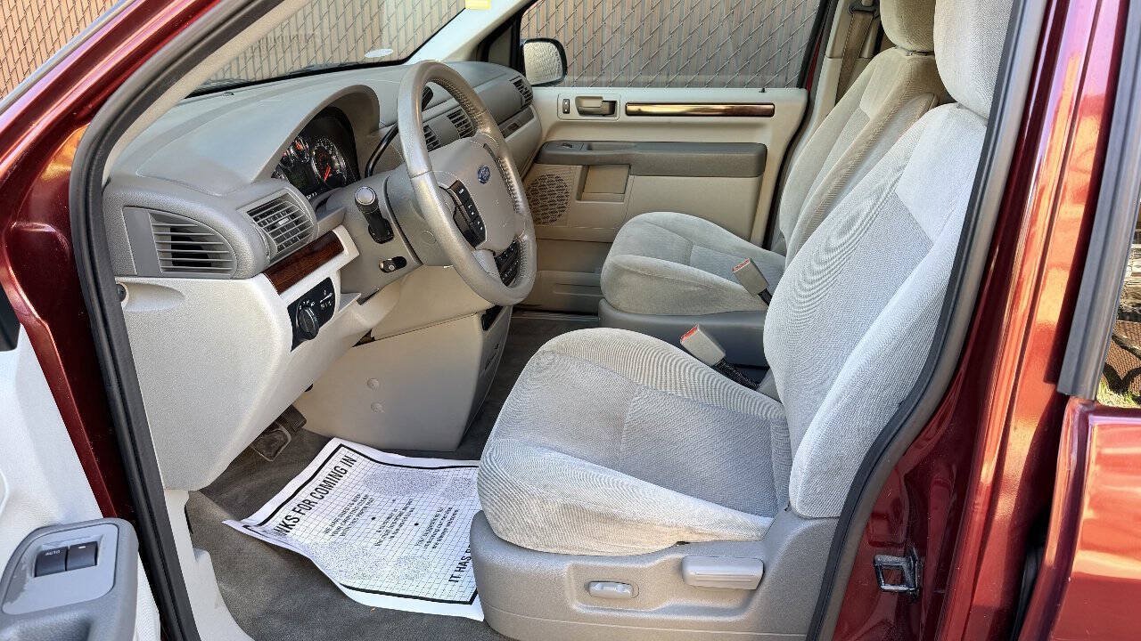Used 2006 Ford Freestar SEL FWD image 6