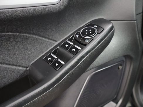 Used 2023 Ford Escape Platinum w/ Premium Technology Package image 39