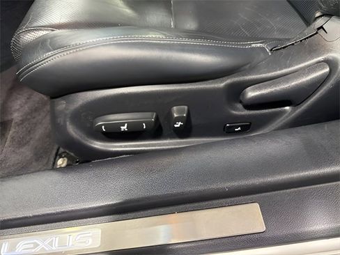 Used 2011 Lexus IS 250C image 12