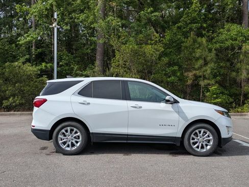 Used 2018 Chevrolet Equinox LT image 4