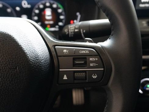 Used 2024 Honda Accord Sport image 21