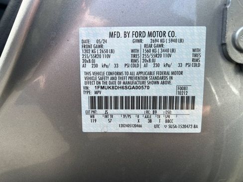 Used 2025 Ford Explorer Active w/ Active Comfort Package AWD/4WD image 37