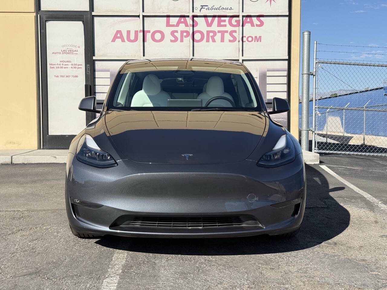 Used 2023 Tesla Model Y Performance AWD/4WD image 3